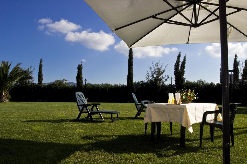 Agriturismo Ferruggini ボルゲリ エクステリア 写真