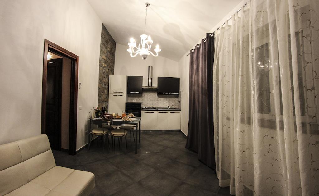 Agriturismo Ferruggini ボルゲリ 部屋 写真