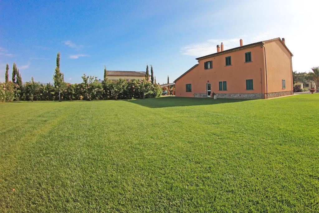 Agriturismo Ferruggini ボルゲリ エクステリア 写真